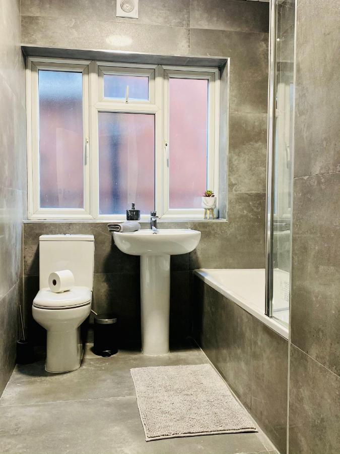 Willesden Green Rooms London Ngoại thất bức ảnh