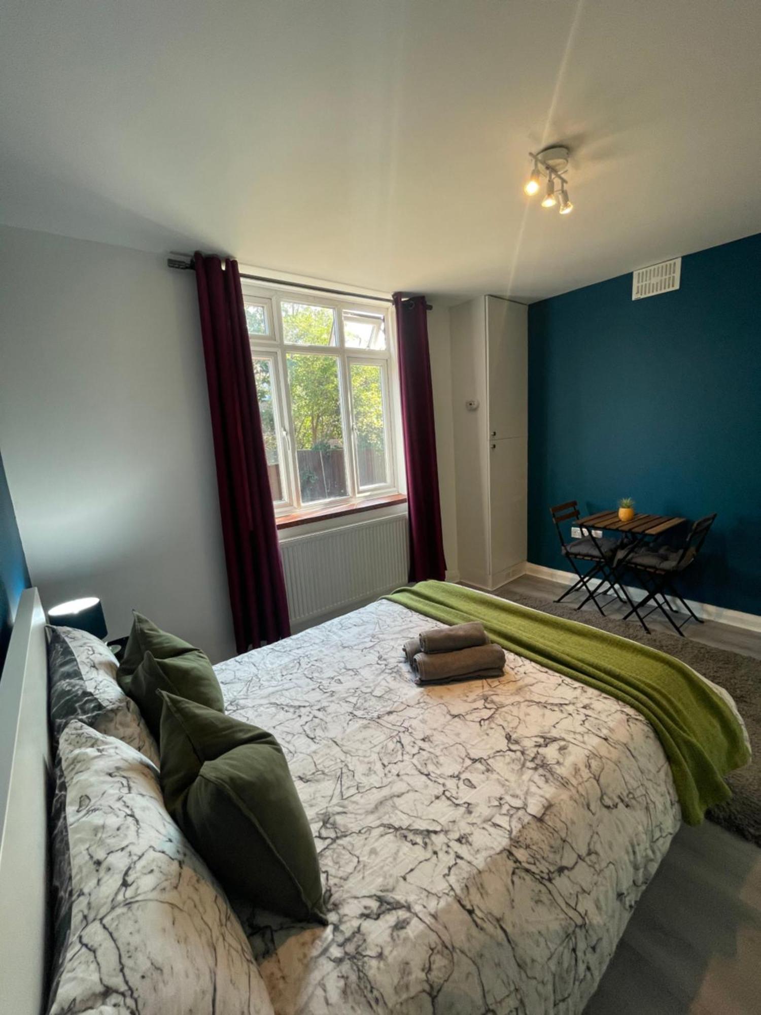 Willesden Green Rooms London Ngoại thất bức ảnh