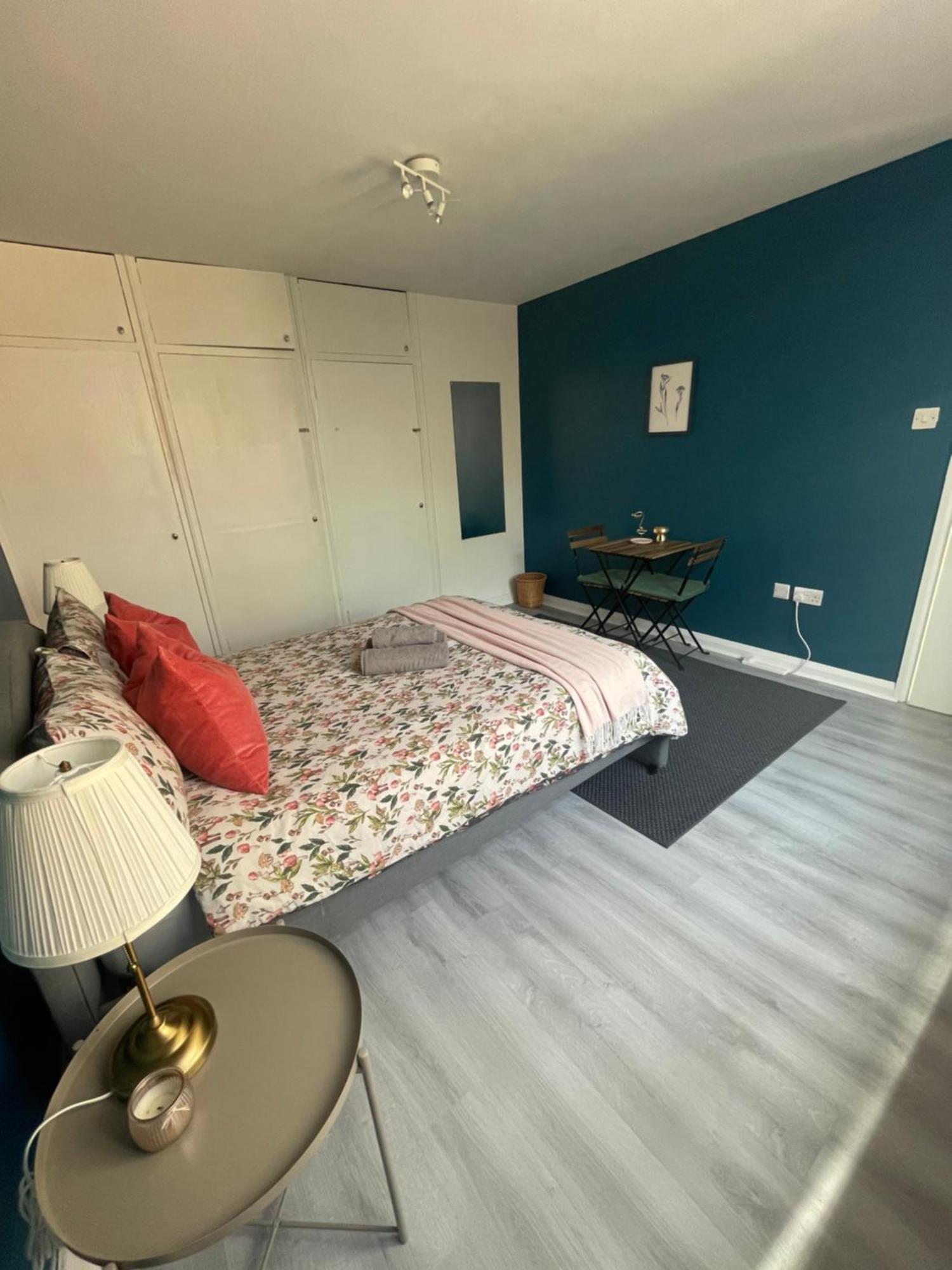 Willesden Green Rooms London Ngoại thất bức ảnh